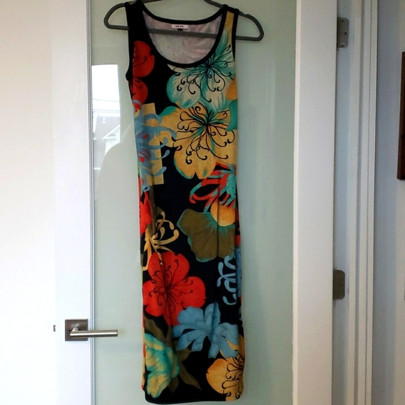 Mid length Floral Sleeveless Cotton Dress - Picture 2 of 7